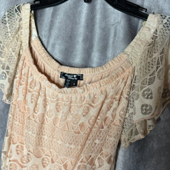 Juniors Mini Lace Flowy Dress Country w/Belt - Picture 2 of 3